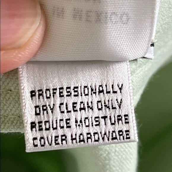 St John Sport Women's Light Green Cropped Ankle Zip Pants Medium Cotton Stretch - Picture 11 of 11